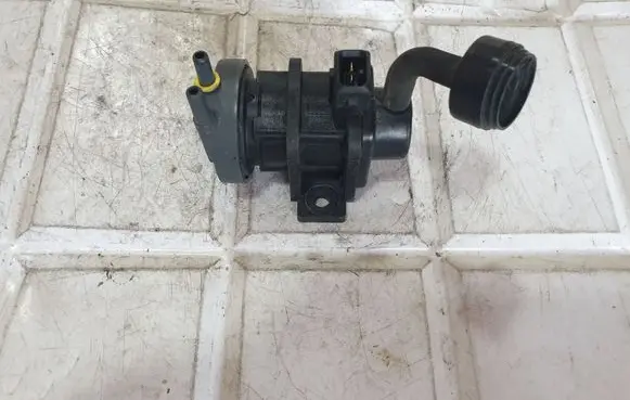 Opel Zafira A Turbo solenoid valve 4522371 4715396 4534375