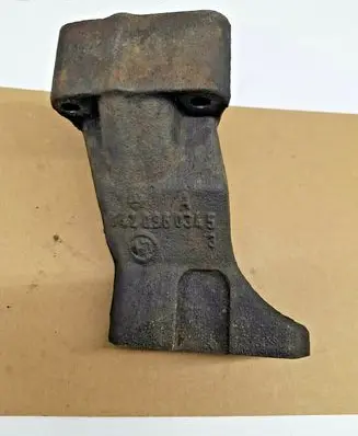 Mercedes-Benz ML W164 Engine mounting bracket A6420960345