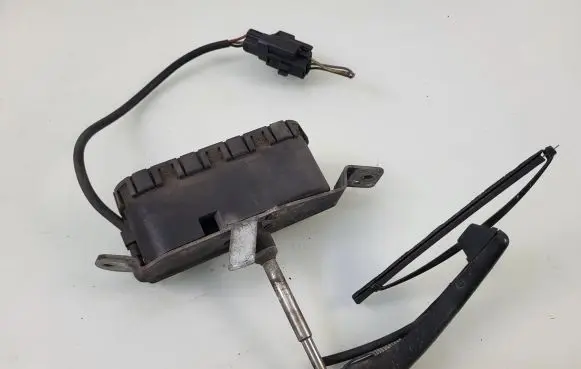 Volvo S80 Headlight wiper blade 0390206217