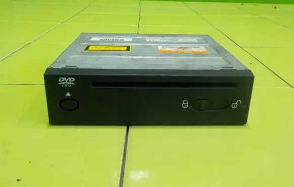 Land Rover Range Rover Sport L320 CD/DVD changer 4621008882 13AB17 8H4210E887AB