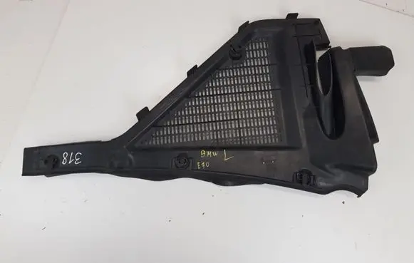 BMW X5 E70 Wiper trim 10834110