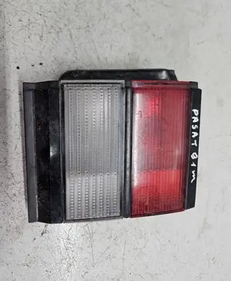 Volkswagen PASSAT B3 Tailgate rear/tail lights 357945107 133327