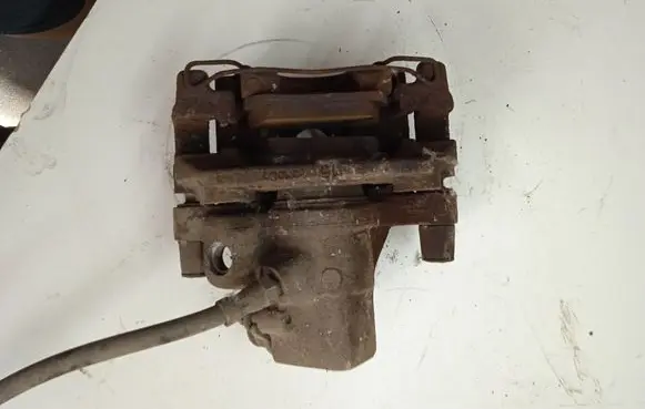 Ford Focus Rear brake caliper