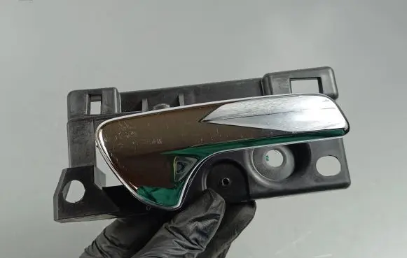 Jeep Grand Cherokee Front door interior handle