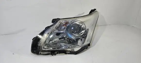 Toyota Avensis T270 Headlight/headlamp 1968438635