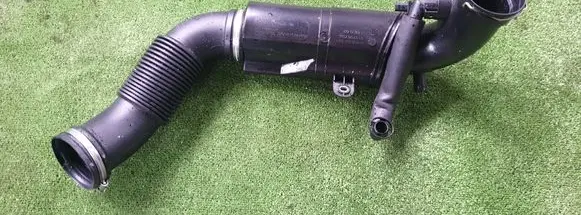Mini One - Cooper F56 F55 Turbo air intake inlet pipe/hose 7619268
