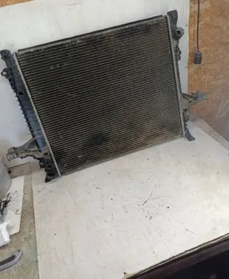 Volvo XC90 Coolant radiator 
