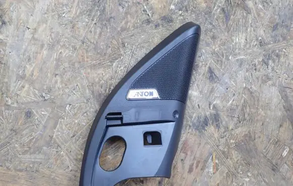 Skoda Octavia Mk3 (5E) Front door high frequency speaker 5E0035411H