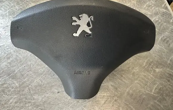 Peugeot 3008 I Steering wheel airbag 96845302ZE