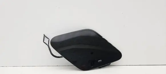 BMW 7 G70 Front tow hook cap/cover 15857711