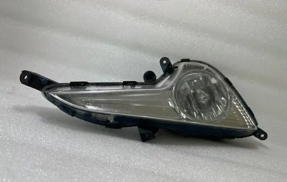 Hyundai i40 Front fog light 922023Z010