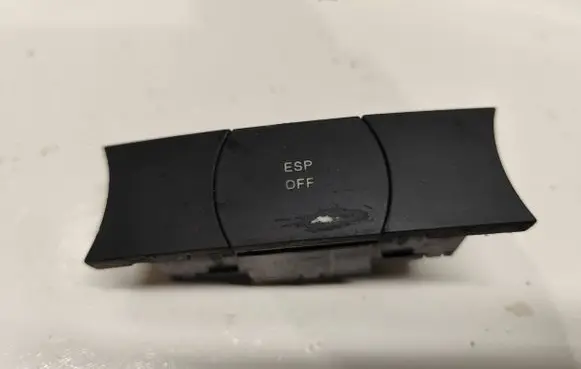 ESP (stability program) switch