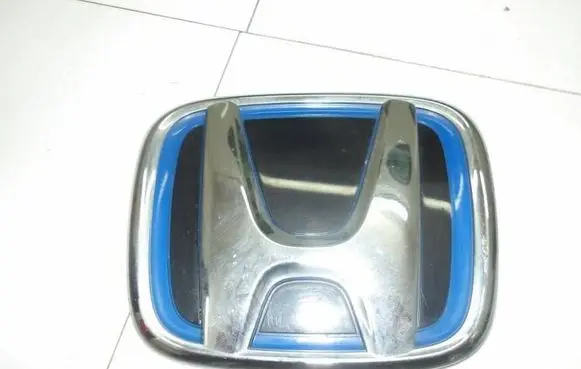 Honda Jazz Manufacturer badge logo/emblem 75700-TZA