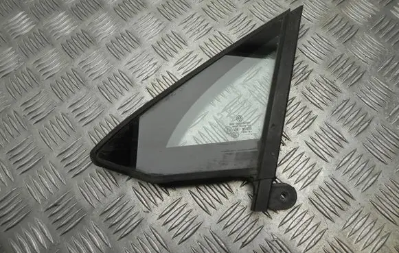 Volkswagen PASSAT B8 Front door vent window glass four-door 3G0845113F T6777
