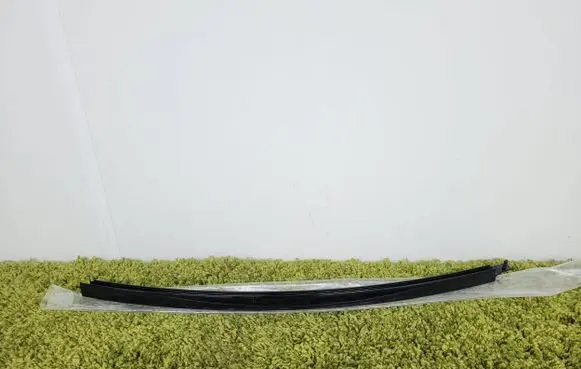 BMW 8 G16 Rear door glass trim molding 7435449