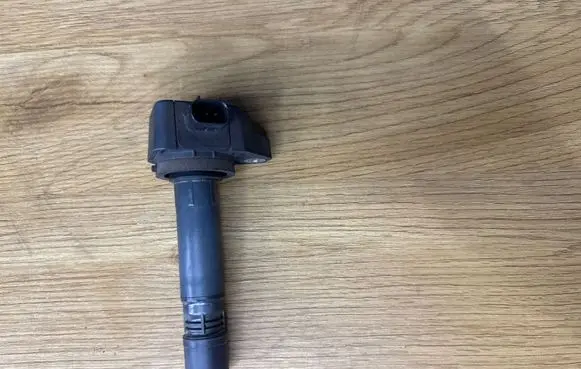 Honda Civic High voltage ignition coil 099700101