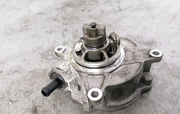 Honda CR-V Vacuum pump 36300RZ0G010M2