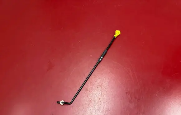 Chrysler Pacifica Engine bonnet/hood prop rod/strut 