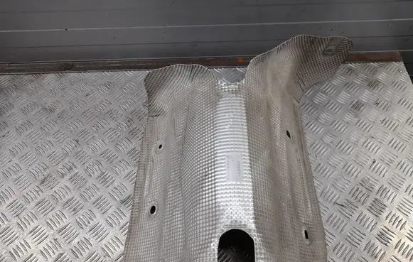 Cadillac CTS Exhaust heat shield 7510042AC