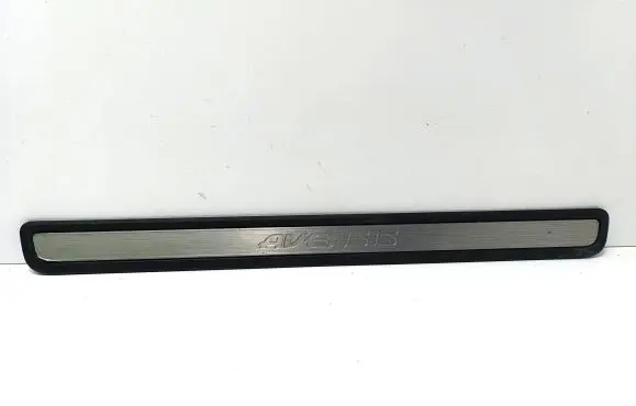 Toyota Avensis T270 Front sill trim cover 6791205030