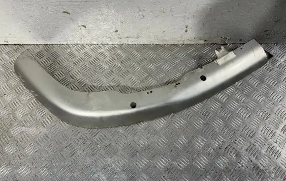 Toyota Corolla Verso AR10 Front bumper lip 768520F902 768520F020