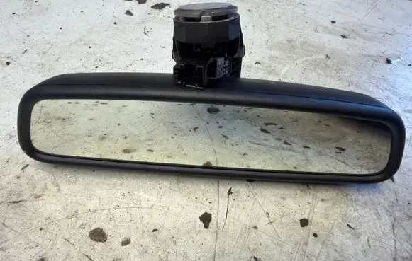 BMW X1 E84 Rear view mirror (interior) E11015891