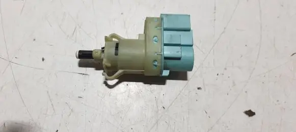 Brake pedal sensor switch