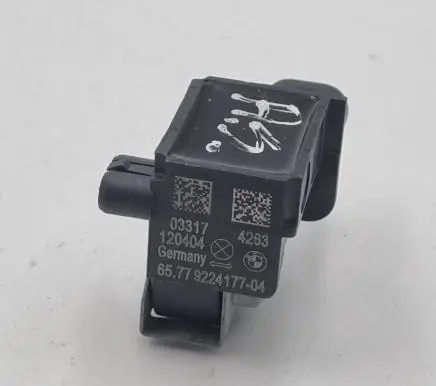 BMW 7 F01 F02 F03 F04 Airbag deployment crash/impact sensor 9224177 65779224177 120404
