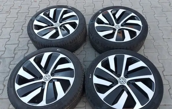 Volkswagen Arteon R18 alloy rim 3G8601025JLK01