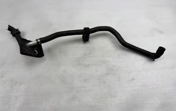 Mercedes-Benz GL X166 Engine coolant pipe/hose A1668300696