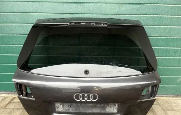 Audi A3 S3 A3 Sportback 8P Tailgate/trunk/boot lid LZ7L
