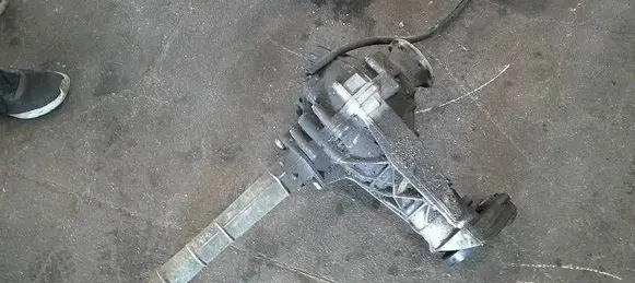 Volkswagen Touareg I Front differential 40505