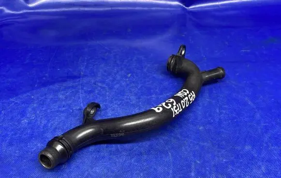 Audi A5 Engine coolant pipe/hose 06H121065D