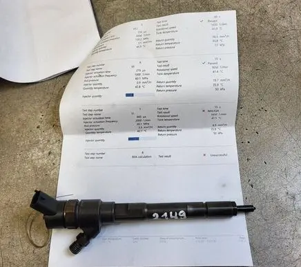 Hyundai Tucson JM Fuel injector 0445110258