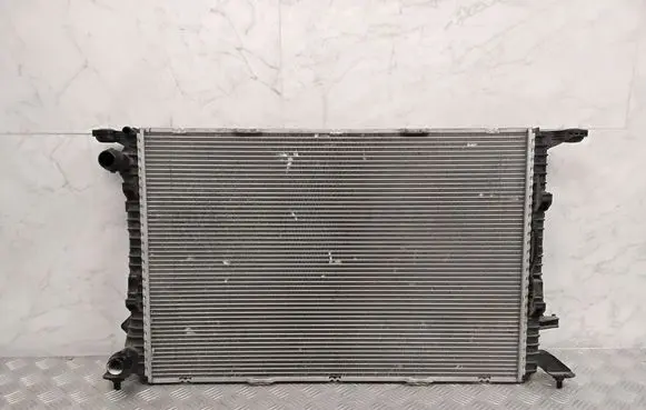 Audi A4 S4 B8 8K Coolant radiator 8K0121251L