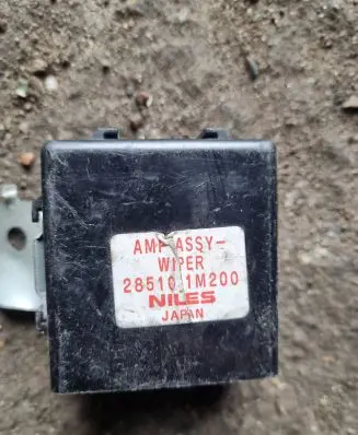 Nissan Primera Window wiper relay 285101M200