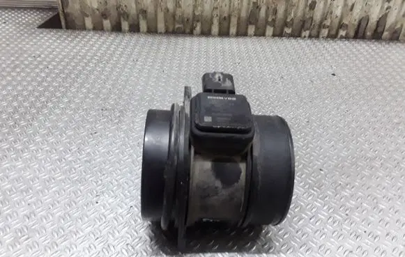 Volvo V50 Mass air flow meter 9645948980