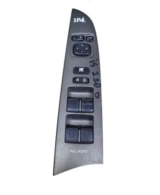 Lexus IS 220D-250-350 Electric window control switch 8404053100 7423153320