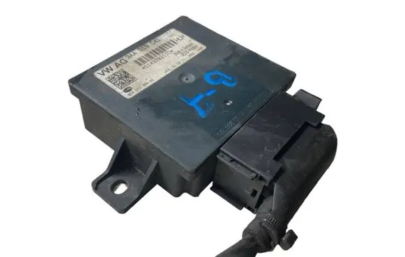 Volkswagen PASSAT B7 Power management control unit 3AA919041 8ES01045240 0143282100X