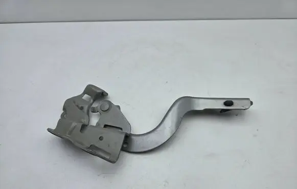 Toyota Auris E180 Engine bonnet/hood hinges