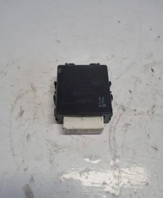 Toyota RAV 4 (XA30) Window wiper relay 8594042020 4230001000