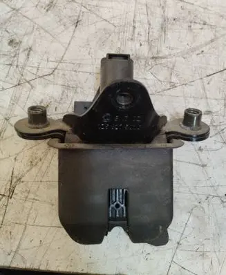 Skoda Octavia Mk2 (1Z) Tailgate/trunk/boot lock/catch/latch 1Z5827501C