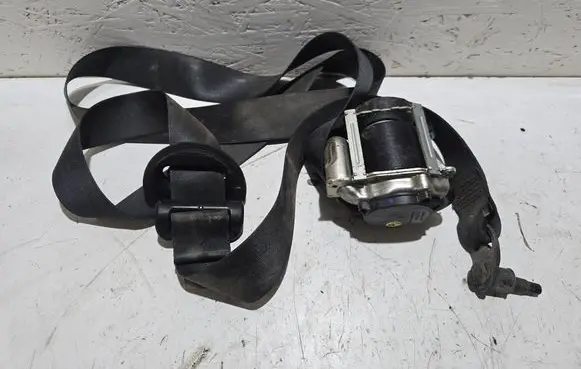 Mercedes-Benz Sprinter W907 W910 Front seatbelt a9078600200