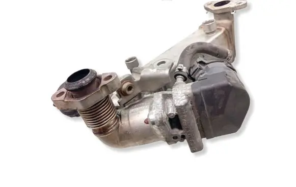 BMW X3 E83 EGR valve cooler 7810871