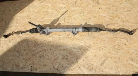 Nissan X-Trail T32 Steering rack