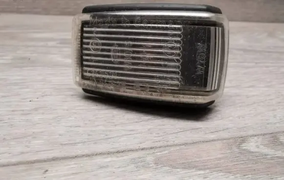 Volvo S70 V70 V70 XC Front fender indicator light 142531
