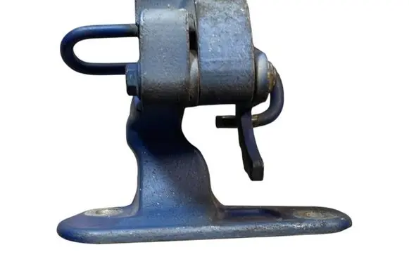 Front door lower hinge