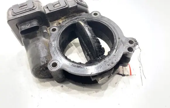 Mercedes-Benz GLK (X204) Engine shut-off valve A6510900370