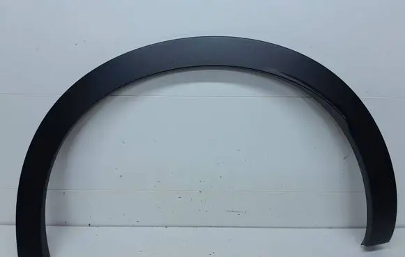 Alfa Romeo Junior Rear arch trim 156174105