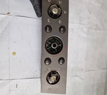 Peugeot 307 Climate control unit 13138190 E9550001 MCP3200